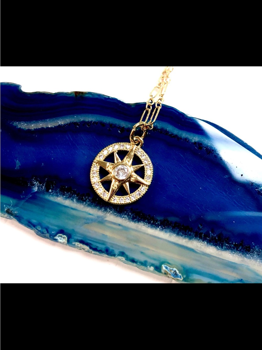 Dainty North Star/Compass Necklace - Gold - Picture 10 of 10